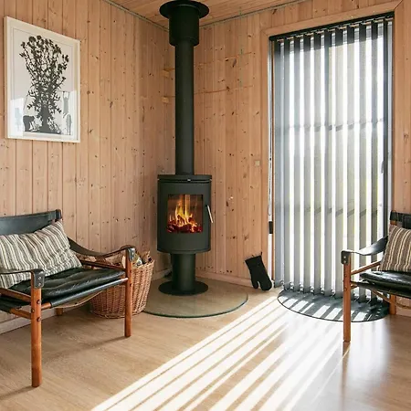 Cozy Seaside Escape-by Traum Holiday home