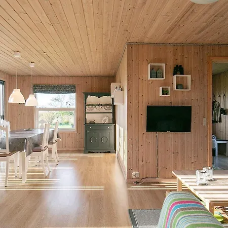 Holiday home Cozy Seaside Escape-by Traum *